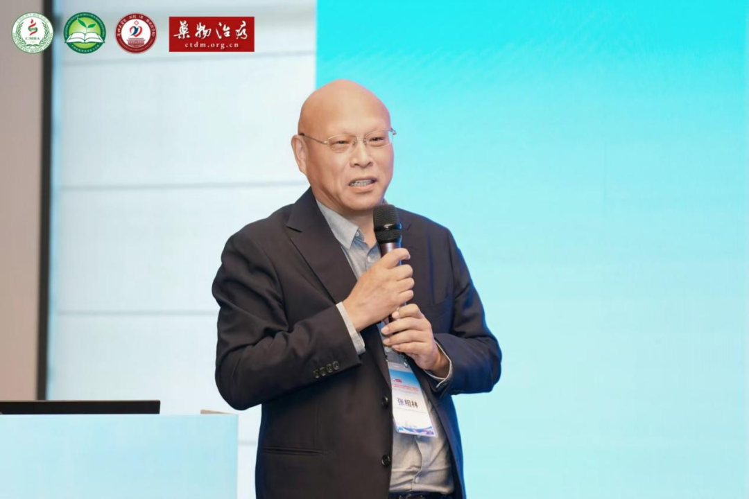 张相林1.png 张相林1.png